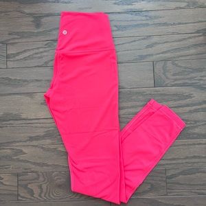 Lululemon Size 6 Align 28” Leggings in Lipstick